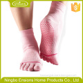 ningbo manufacturer the best sale non skid socks for adults